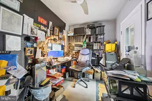 916 Clinton St, Philadelphia, PA 19107 - Photo 10