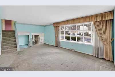 523 Wigard Avenue, Philadelphia, PA 19128 - Photo 8