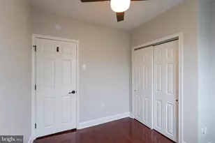 2429 S Garnet St, Philadelphia, PA 19145 - Photo 12