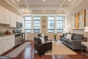 1501 Locust St, Philadelphia, PA 19102 - Photo 6