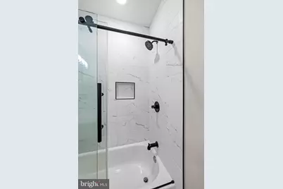 2409 N Hancock Street #4, Philadelphia, PA 19133 - Photo 22