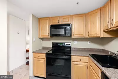 2001 Hamilton Street #723, Philadelphia, PA 19130 - Photo 6
