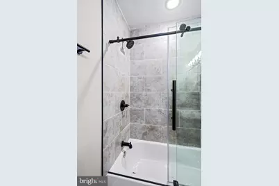 2409 N Hancock Street #6, Philadelphia, PA 19133 - Photo 24