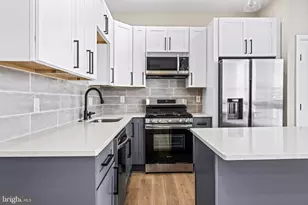 2409 N Hancock St, Philadelphia, PA 19133 - Photo 18