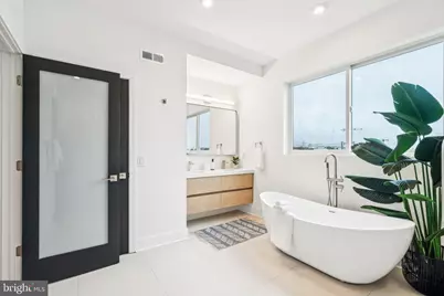 1409 S Napa Street, Philadelphia, PA 19146 - Photo 24