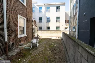 1408 E Moyamensing Ave, Philadelphia, PA 19147 - Photo 8