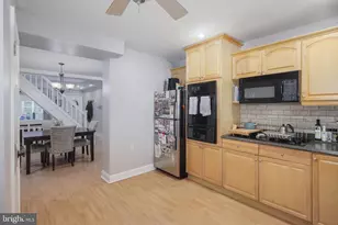 1910 S Alder St, Philadelphia, PA 19148 - Photo 14