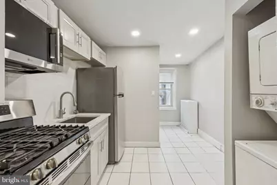 2131 Christian Street #3, Philadelphia, PA 19146 - Photo 4