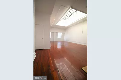 1722 Spruce #C5, Philadelphia, PA 19103 - Photo 4