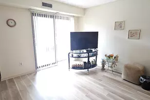 1101 Delaire Landing Rd, Philadelphia, PA 19114 - Photo 6