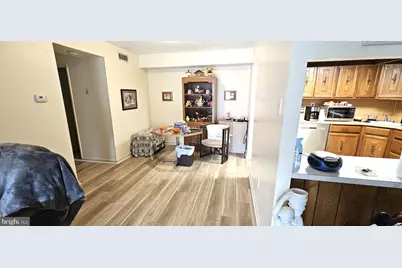 1101 Delaire Landing Road #101, Philadelphia, PA 19114 - Photo 2