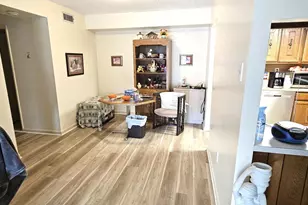 1101 Delaire Landing Rd, Philadelphia, PA 19114 - Photo 2