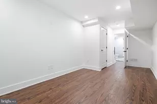 2650 Earp St, Philadelphia, PA 19146 - Photo 10