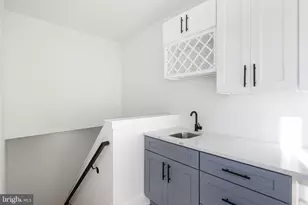 2650 Earp St, Philadelphia, PA 19146 - Photo 26