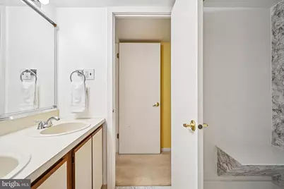 413 Shawmont Avenue #D, Philadelphia, PA 19128 - Photo 22