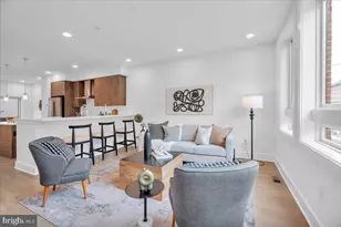 638 N 5th St, Philadelphia, PA 19123 - Photo 1