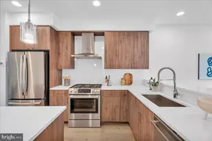 638 N 5th St, Philadelphia, PA 19123 - Photo 4
