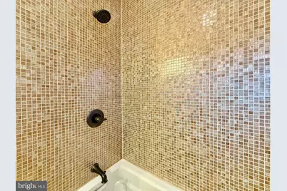 165 W Thompson Street, Philadelphia, PA 19122 - Photo 18