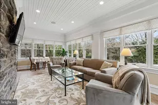 8111 St Martins Ln, Philadelphia, PA 19118 - Photo 14