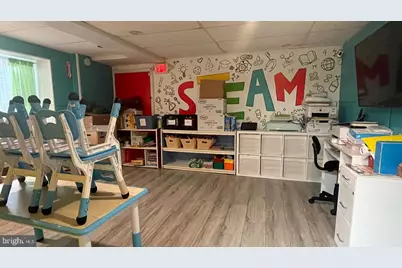 6522 Lebanon Avenue, Philadelphia, PA 19151 - Photo 6