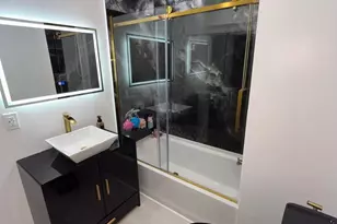 7012 Limekiln Pike, Philadelphia, PA 19138 - Photo 10