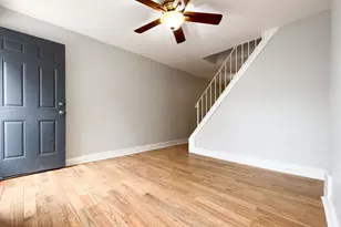 2136 E Tucker St, Philadelphia, PA 19125 - Photo 2