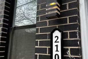 2104 N 7th St, Philadelphia, PA 19122 - Photo 2