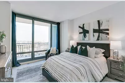 2101 Market Street #2408, Philadelphia, PA 19103 - Photo 14