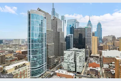 2101 Market Street #2408, Philadelphia, PA 19103 - Photo 30