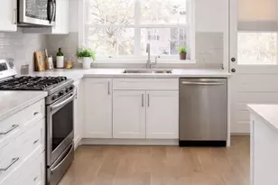 2321 S Percy St, Philadelphia, PA 19148 - Photo 4