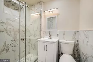 704 S Washington Square, Philadelphia, PA 19106 - Photo 6