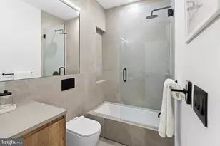 1430 Kenilworth St, Philadelphia, PA 19146 - Photo 14