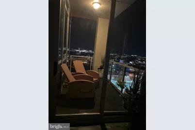 901 N Penn Street #R1804, Philadelphia, PA 19123 - Photo 18