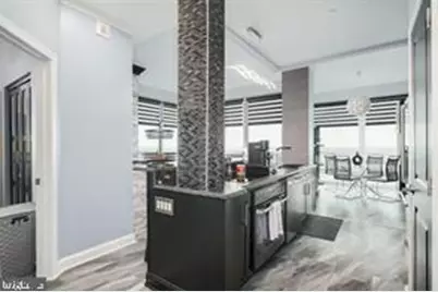 901 N Penn Street #R1804, Philadelphia, PA 19123 - Photo 2