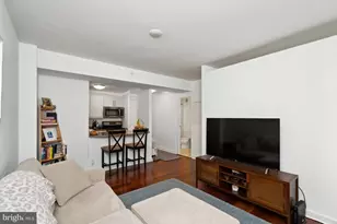 219 S 18th St, Philadelphia, PA 19103 - Photo 1