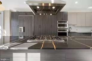 552 N 18th St, Philadelphia, PA 19130 - Photo 10