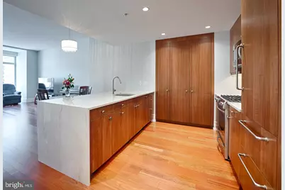 130 S 18th Street #602, Philadelphia, PA 19103 - Photo 4