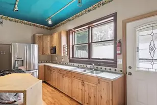 803 N 5th St, Philadelphia, PA 19123 - Photo 6