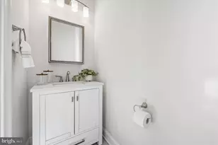 1630 Fitzwater St, Philadelphia, PA 19146 - Photo 16