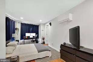 1241 S 28th St, Philadelphia, PA 19146 - Photo 12