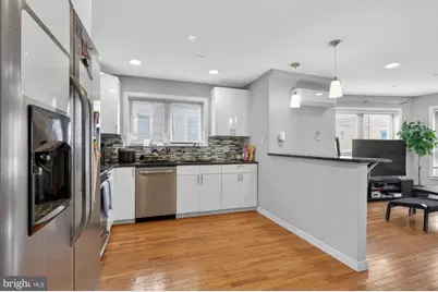 1241 S 28th Street #2, Philadelphia, PA 19146 - Photo 1