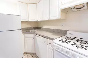 901 Clinton St, Philadelphia, PA 19107 - Photo 6