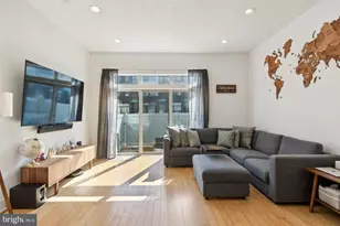 1119 N Howard St, Philadelphia, PA 19123 - Photo 2