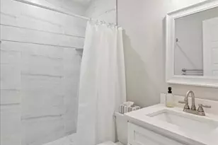 710 Cantrell St, Philadelphia, PA 19148 - Photo 10