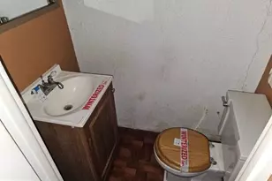 7655 Woolston Ave, Philadelphia, PA 19150 - Photo 14