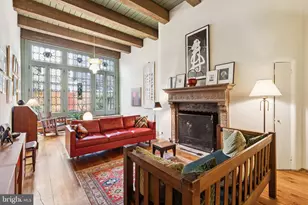 2420 Pine St, Philadelphia, PA 19103 - Photo 2