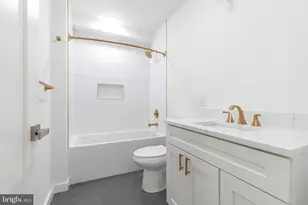 850 N 19th St, Philadelphia, PA 19130 - Photo 20