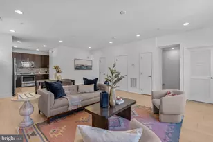 808A Montrose St, Philadelphia, PA 19147 - Photo 2