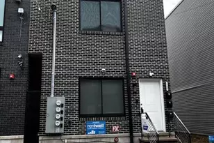 2209 N 7th St, Philadelphia, PA 19133 - Photo 2