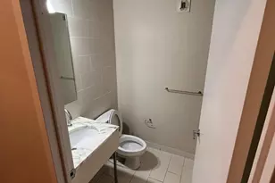 1425 Locust St, Philadelphia, PA 19102 - Photo 8